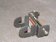 GENUINE TOTAL GYM PLATINUM PLUS & MORE LEG PULLEY BRACKET W/PIN**NICE**FREE SHIP