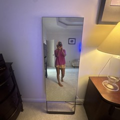 Lululemon mirror With stand And wall Mount – Brand New
