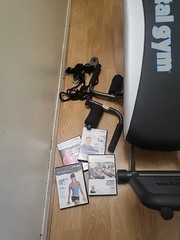 Total Gym Platinum Plus W/ Wing Bar, Squat, 4 DVDs, Leg Rope, Dip Bars, More