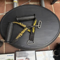 Total Gym FIT Chuck Norris Home Gym Resistance Training System AB CRUNCH DVDS