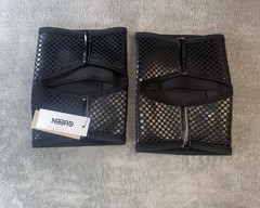 Queen Wear Black Grip Knee Pads XL Pair Dance Pole Fitness Workout NWT