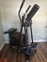 2006 Elliptical Good Condition Portable, Space Saver