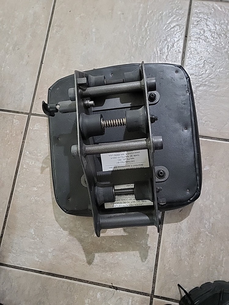 Bowflex Ultimate 2 Rowing Seat w/ Trolly Bracket. Free Shipping