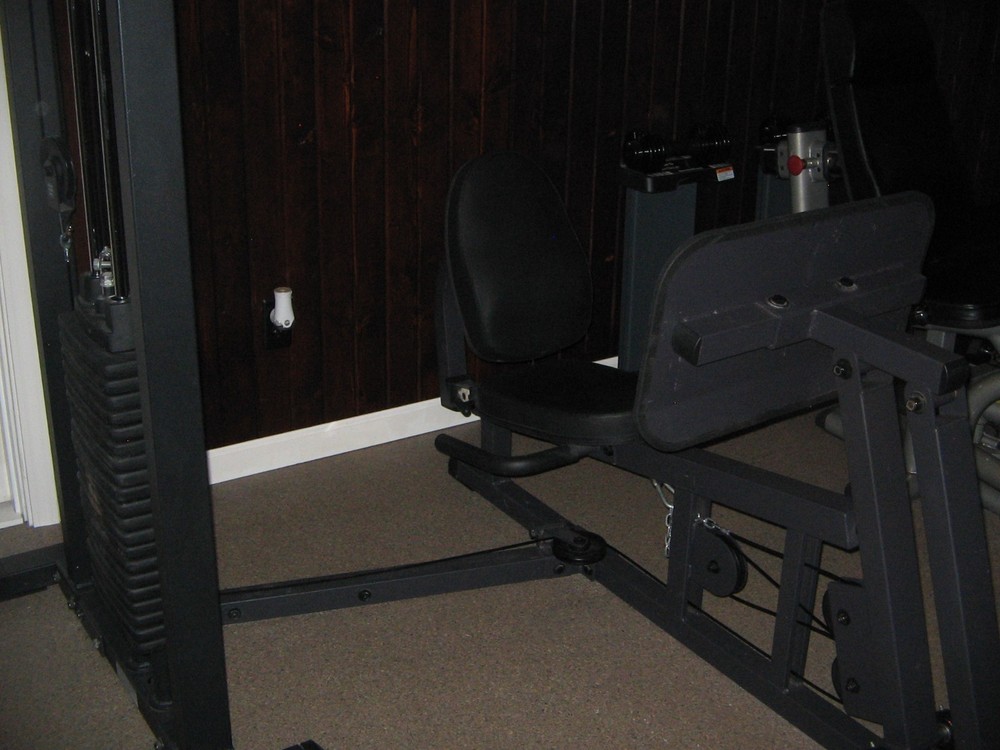 Body-Solid 200lb G-Stack and Leg Press