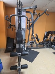 Hoist Adjustable Home Gym Multi-Station Chest Press/Lat Pulldown/Leg Ext, Stack