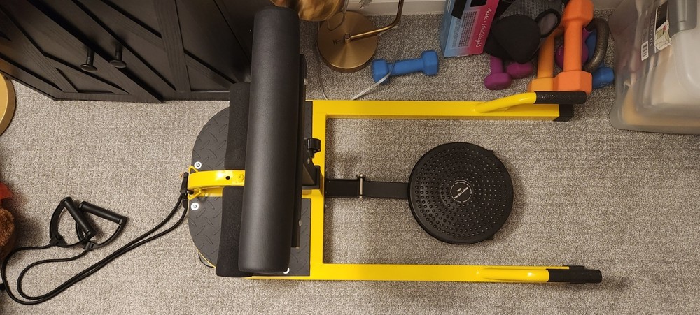 Squat Machine