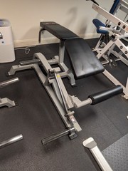 Body-Solid Leverage Leg Curl Plate Loaded Pro Clubline – LVLC