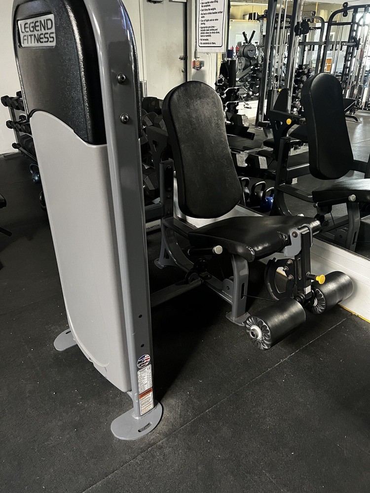 Legend Fitness Quad Extension Machine