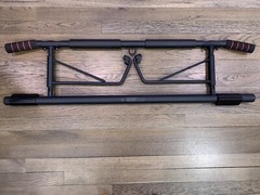 Docilaso Heavy Duty Pull Up Chin Up Bar Doorway. Home Gym. Exercise Equipment.