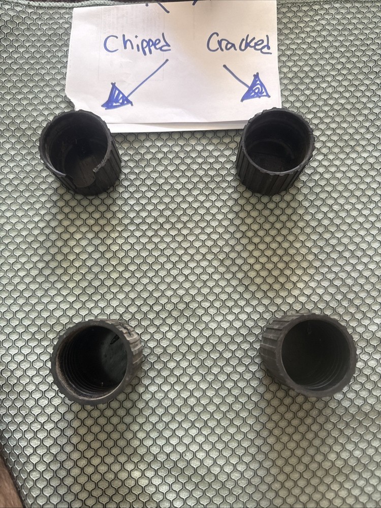 DAMAGED Total Gym Elite Rubber End Caps Black (2 Have Screws To Secure Them)
