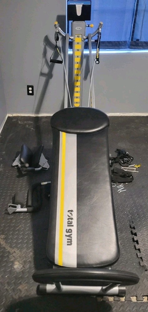 Total Gym Fit W/ 2 Piece Wing Bar, AB Crunch, Squat, Leg Pulley, Workout Cards